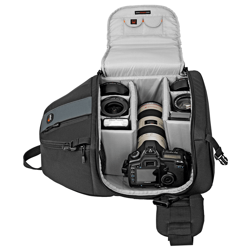 Batoh lowepro slingshot 302 aw otvoreny