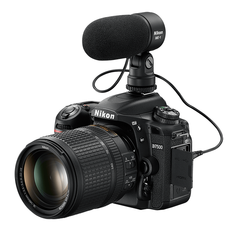 Nikon D7500 s mikrofonom